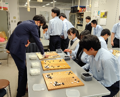 青柳さんによる指導碁