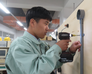 09_サドルの取り付け